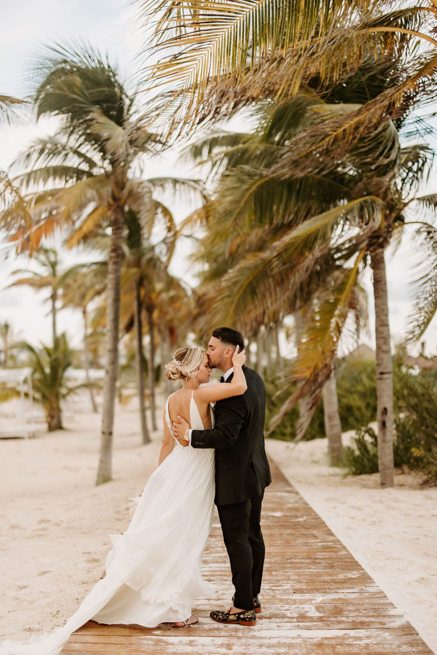 how to start planning a destination wedding in Mexico like this one