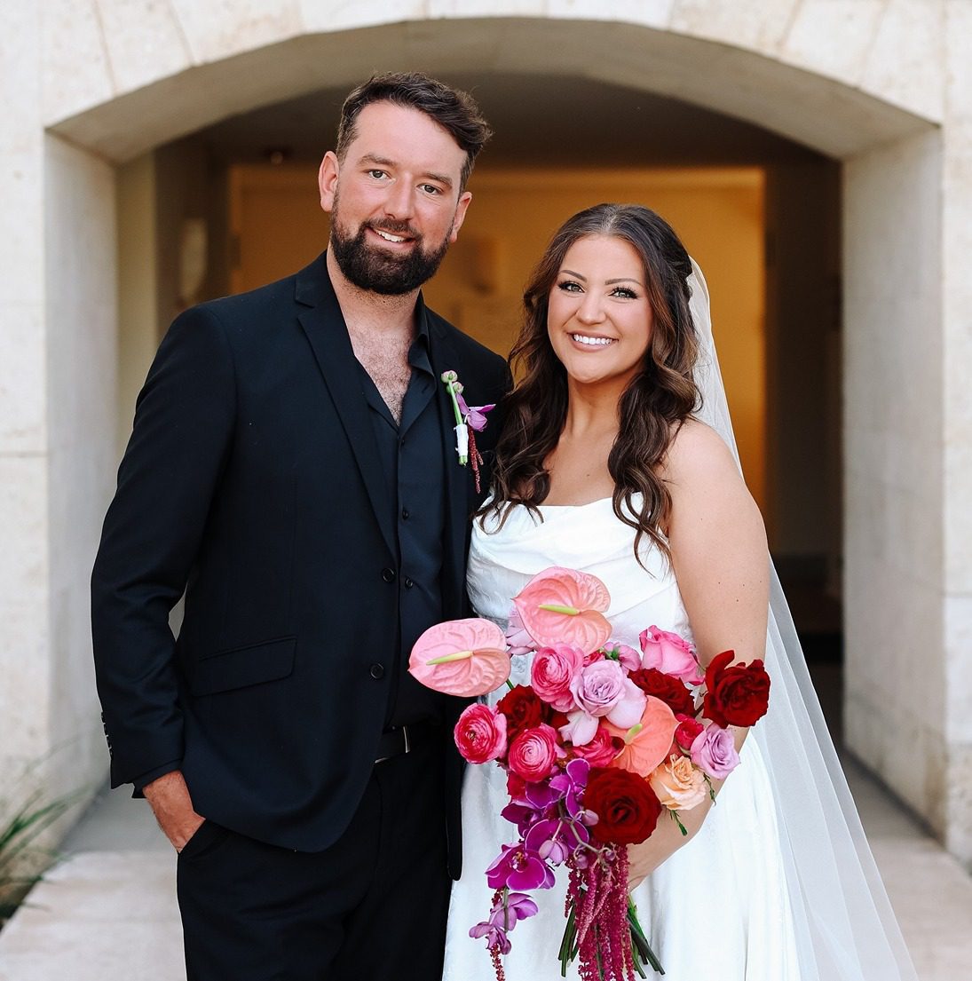 a couple at one of the best all inclusive resorts in cancun for weddings